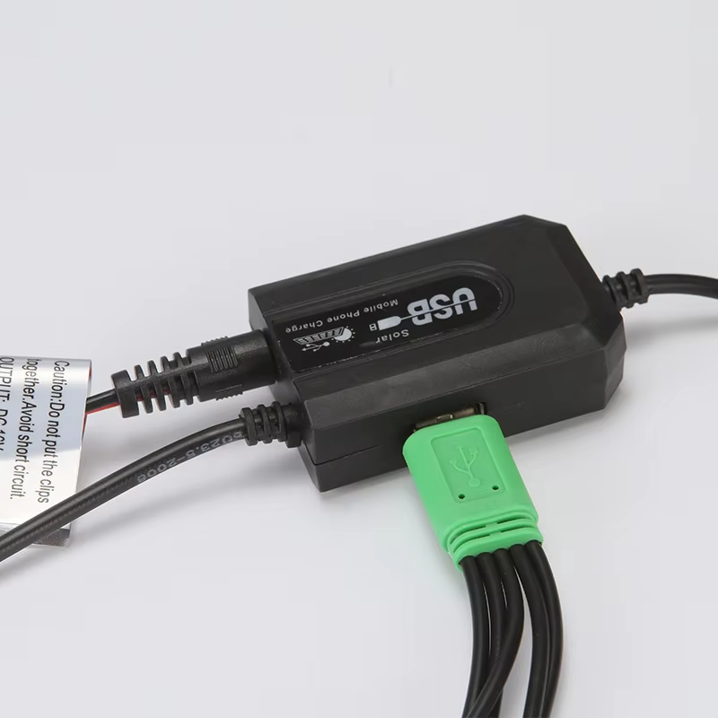 Panou Solar 8W CL-680 Portabil cu Iesire USB – Incarcator Solar pentru Telefon si Dispozitive 5V
